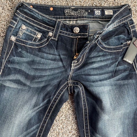 Miss Me Jeans, Rhinestones,  Women's Size 26, New with tags - Picture 3 of 15